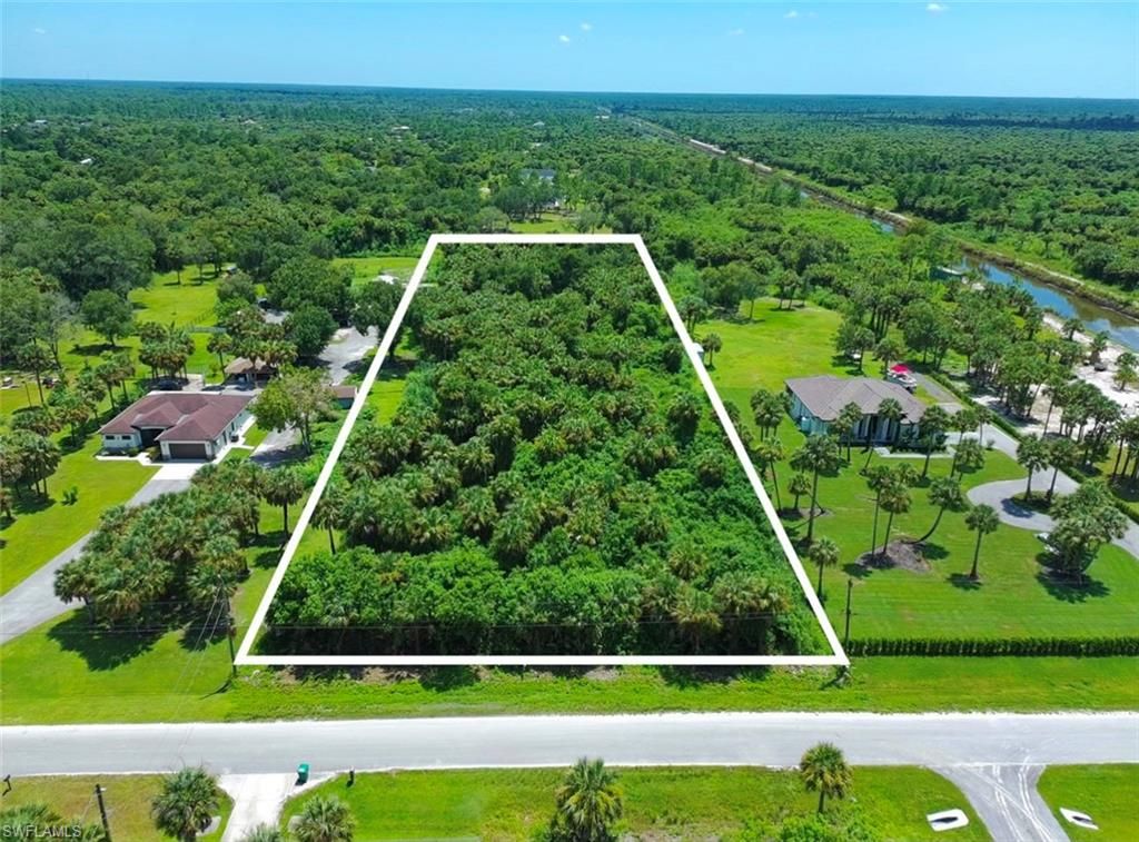 28TH AVE SE, NAPLES, FL 34117 — exterior