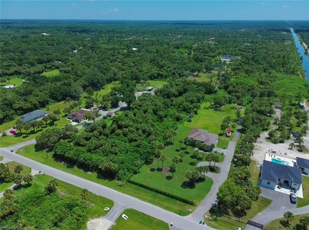 28TH AVE SE, NAPLES, FL 34117 — photo 5