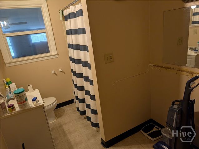 9 Sheridan Drive, Savannah, GA 31406