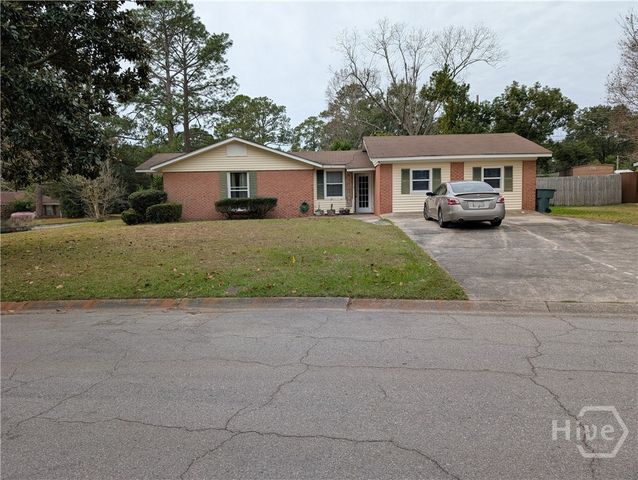 9 Sheridan Drive, Savannah, GA 31406