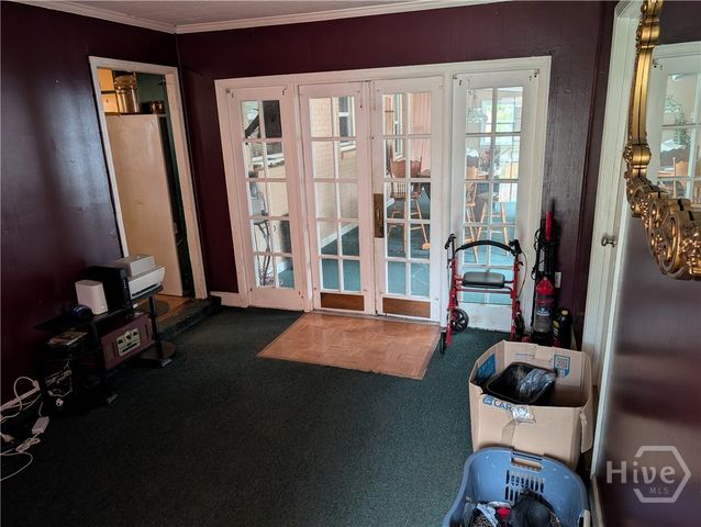 9 Sheridan Drive, Savannah, GA 31406