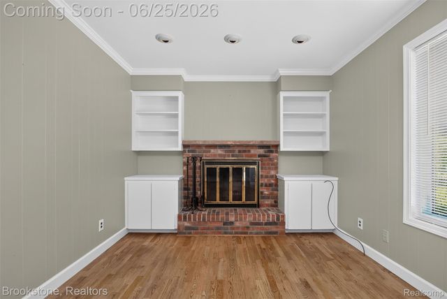 1018 Virginia Avenue, Marysville, MI 48040