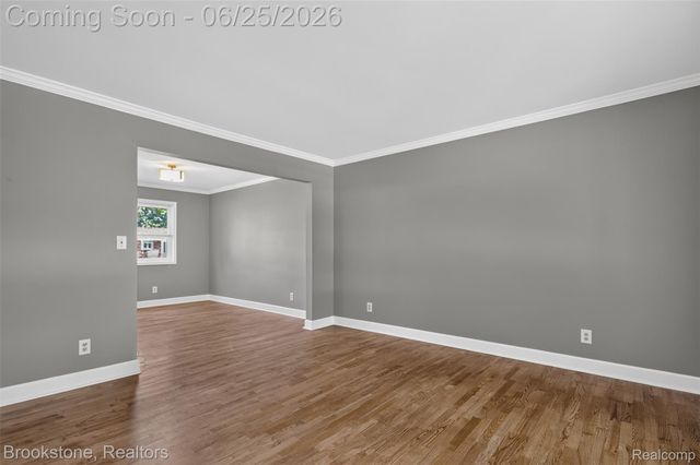 1018 Virginia Avenue, Marysville, MI 48040