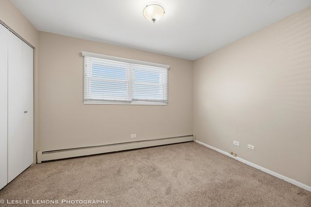 2919 W 101ST Place, Evergreen Park, IL 60805
