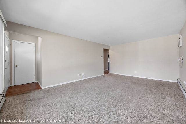 2919 W 101ST Place, Evergreen Park, IL 60805