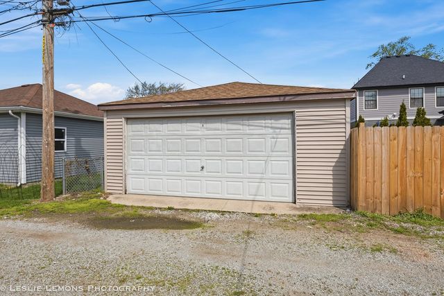 2919 W 101ST Place, Evergreen Park, IL 60805