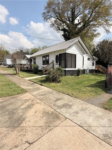 2 E 10th Street SW, Rome, GA 30161