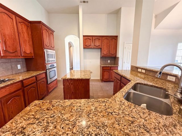 529 Olympia Street, Desoto, TX 75115
