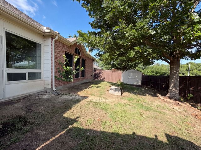 529 Olympia Street, Desoto, TX 75115