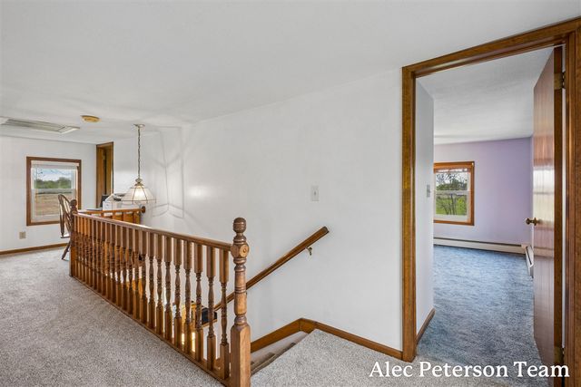 15727 40th Avenue, Coopersville, MI 49404