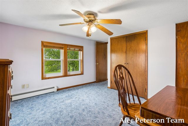 15727 40th Avenue, Coopersville, MI 49404