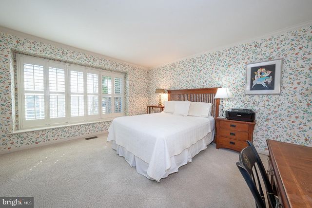 477 CHANDLEE DRIVE, Berwyn, PA 19312