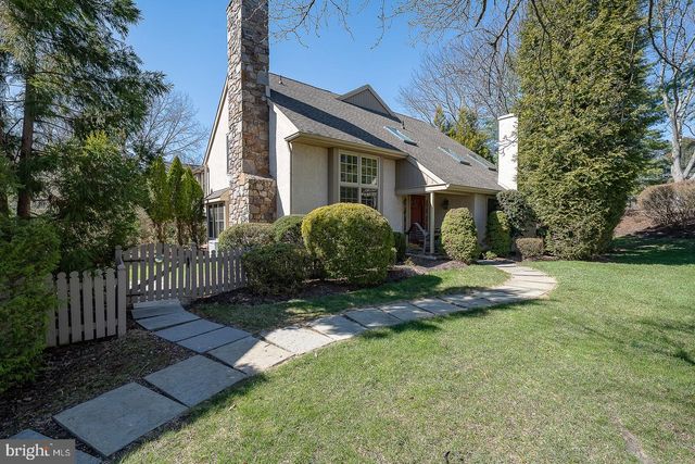 477 CHANDLEE DRIVE, Berwyn, PA 19312