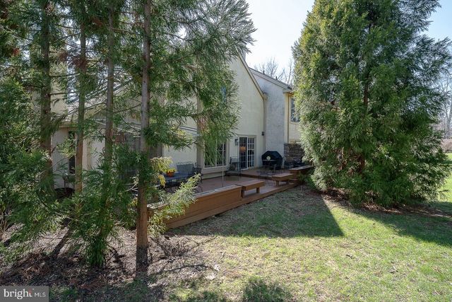 477 CHANDLEE DRIVE, Berwyn, PA 19312