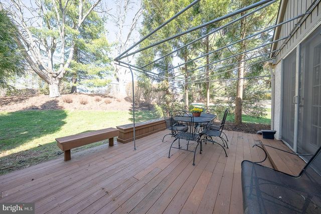477 CHANDLEE DRIVE, Berwyn, PA 19312