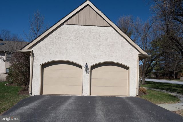 477 CHANDLEE DRIVE, Berwyn, PA 19312