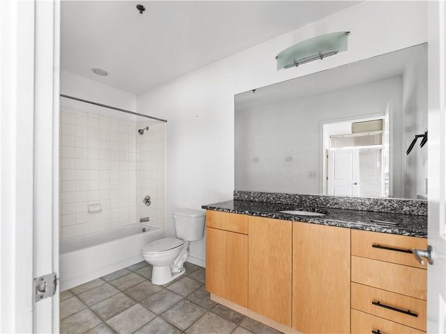 943 Peachtree NE Street 1411, Atlanta, GA 30309