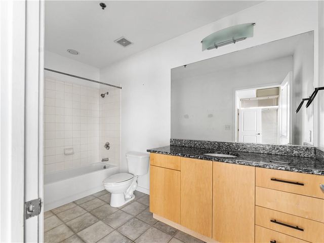 943 Peachtree NE Street 1411, Atlanta, GA 30309