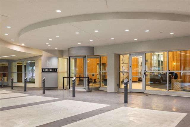 943 Peachtree NE Street 1411, Atlanta, GA 30309