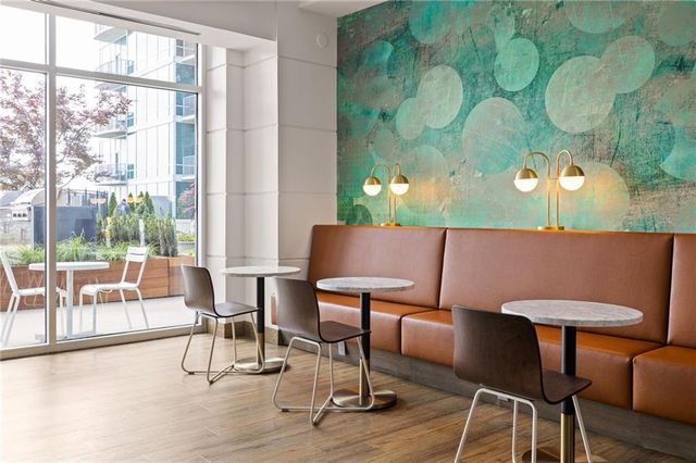 943 Peachtree NE Street 1411, Atlanta, GA 30309