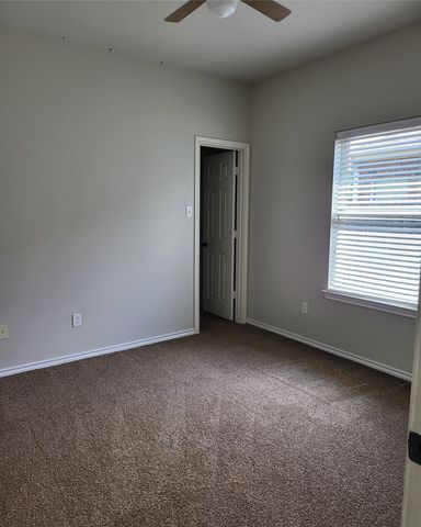 1404 Piedmont Drive, Mansfield, TX 76063