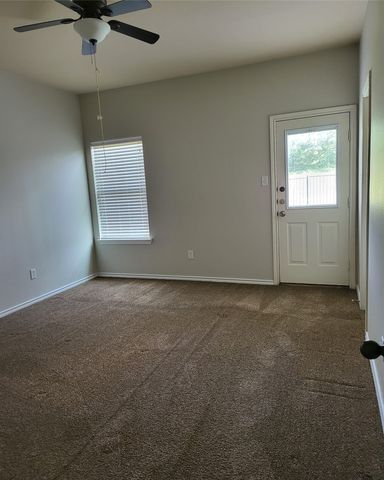 1404 Piedmont Drive, Mansfield, TX 76063