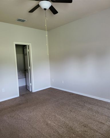 1404 Piedmont Drive, Mansfield, TX 76063