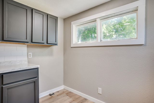 1732 S Santa Fe, Wichita, KS 67211