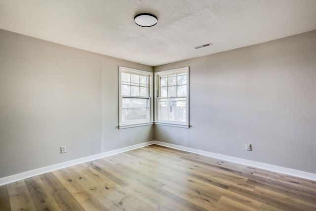 1732 S Santa Fe, Wichita, KS 67211