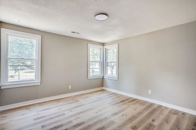 1732 S Santa Fe, Wichita, KS 67211