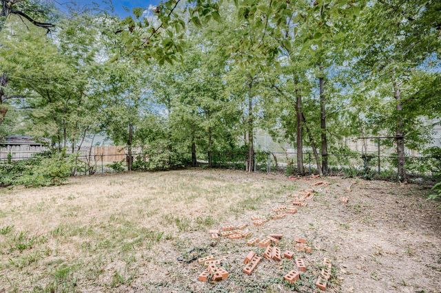 1732 S Santa Fe, Wichita, KS 67211