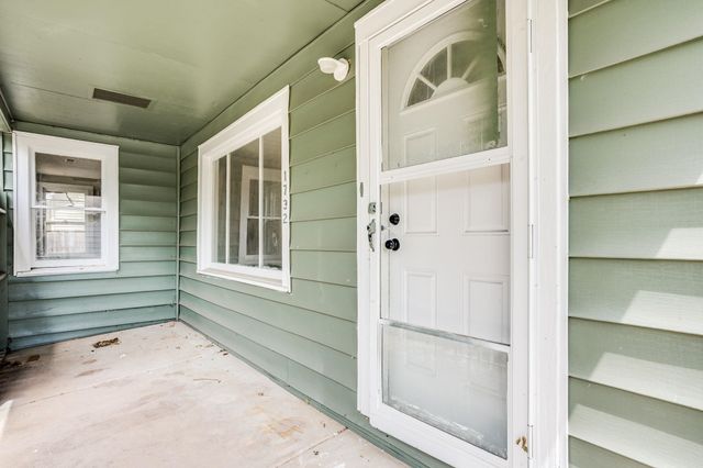 1732 S Santa Fe, Wichita, KS 67211