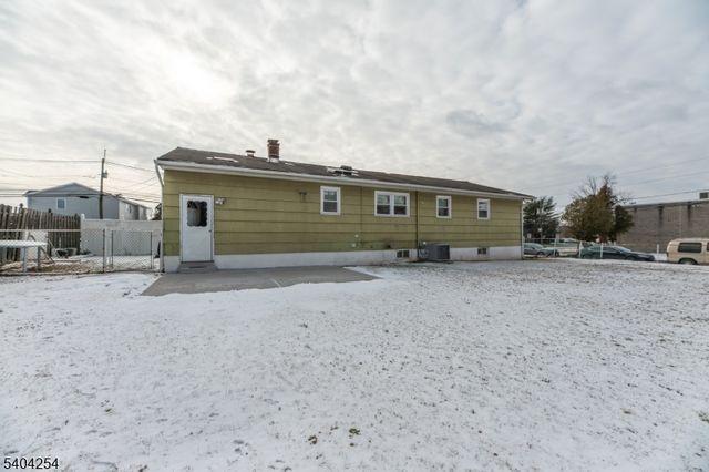 220 Montrose Ave, South Plainfield Boro, NJ 07080