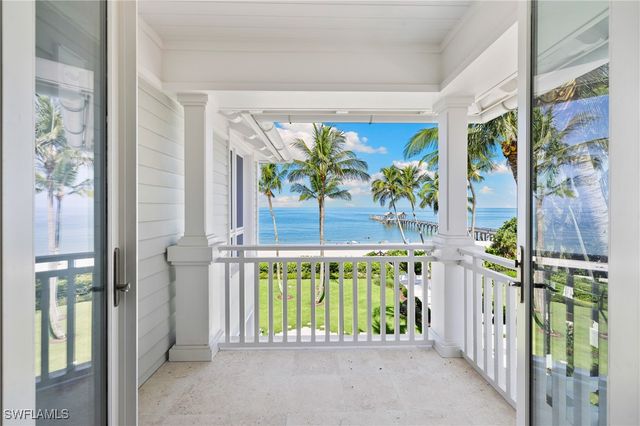 1270 Gulf Shore BLVD S, Naples, FL 34102