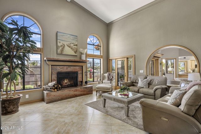 8119 E PARKVIEW Lane, Scottsdale, AZ 85255