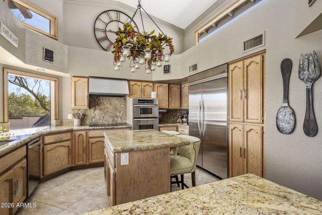 8119 E PARKVIEW Lane, Scottsdale, AZ 85255