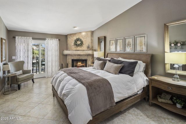 8119 E PARKVIEW Lane, Scottsdale, AZ 85255