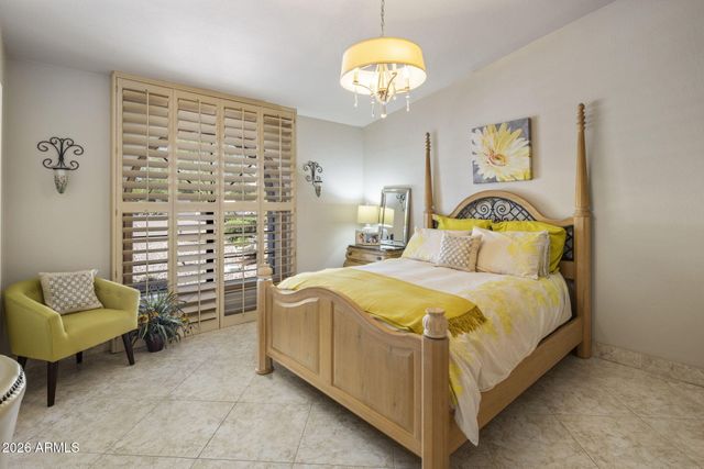 8119 E PARKVIEW Lane, Scottsdale, AZ 85255