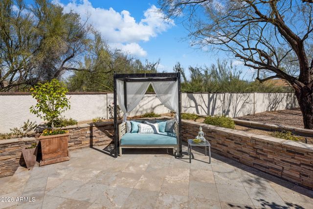 8119 E PARKVIEW Lane, Scottsdale, AZ 85255