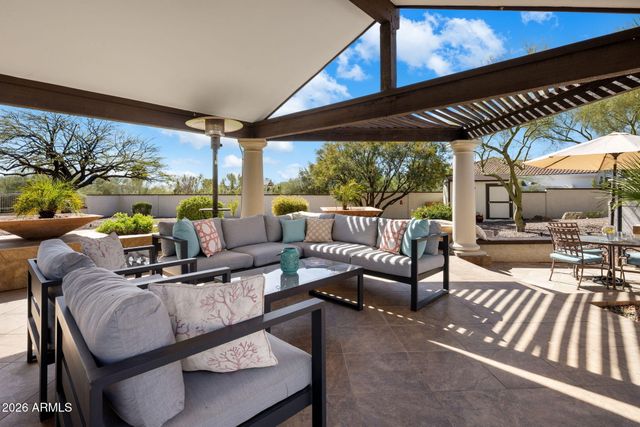 8119 E PARKVIEW Lane, Scottsdale, AZ 85255