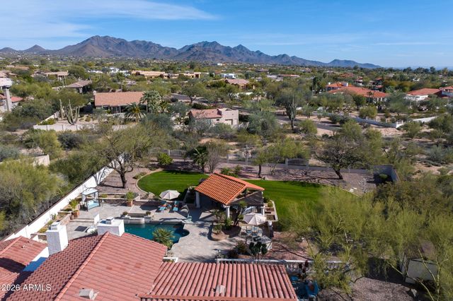 8119 E PARKVIEW Lane, Scottsdale, AZ 85255