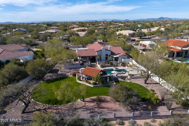 8119 E PARKVIEW Lane, Scottsdale, AZ 85255