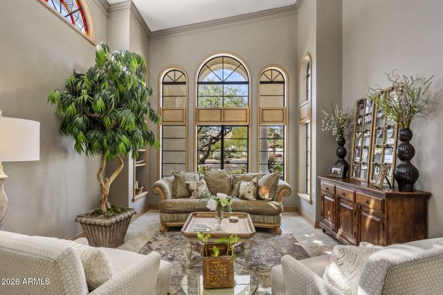 8119 E PARKVIEW Lane, Scottsdale, AZ 85255