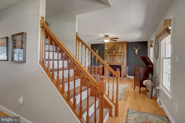 70 CENTRAL VIEW RD, Dillsburg, PA 17019