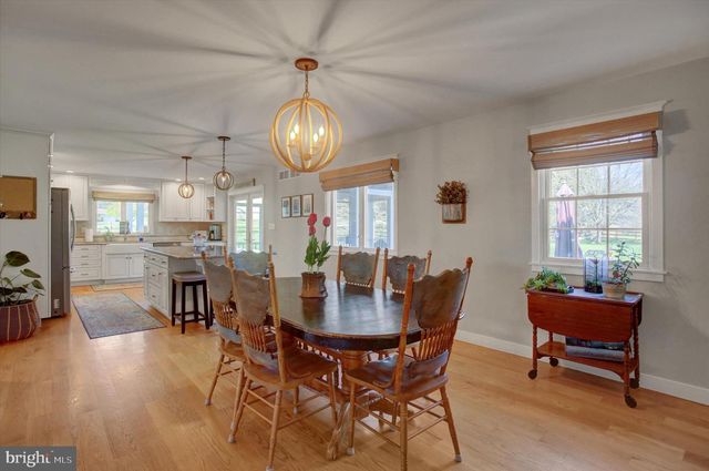 70 CENTRAL VIEW RD, Dillsburg, PA 17019