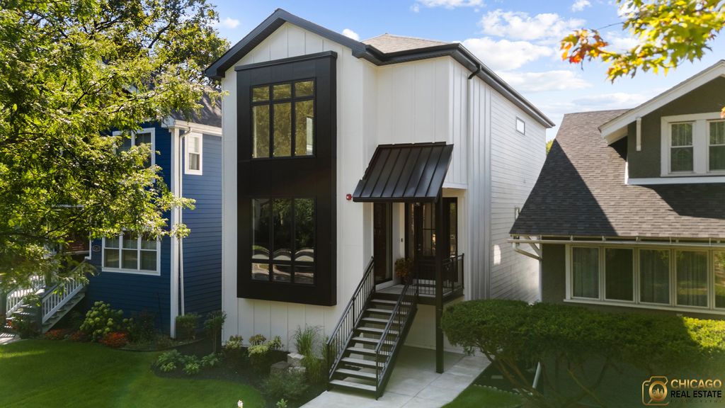 1143 Clinton Avenue, Oak Park, IL 60304