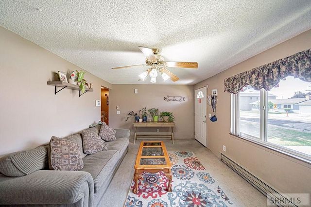 1254 Jefferson Avenue, Idaho Falls, ID 83402