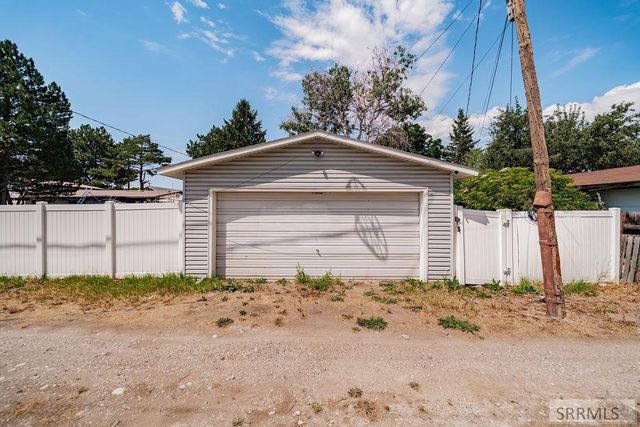 1254 Jefferson Avenue, Idaho Falls, ID 83402