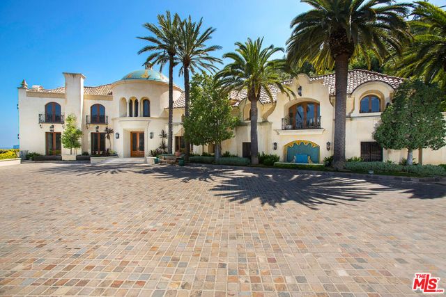 10066 Cielo Drive, Beverly Hills, CA 90210