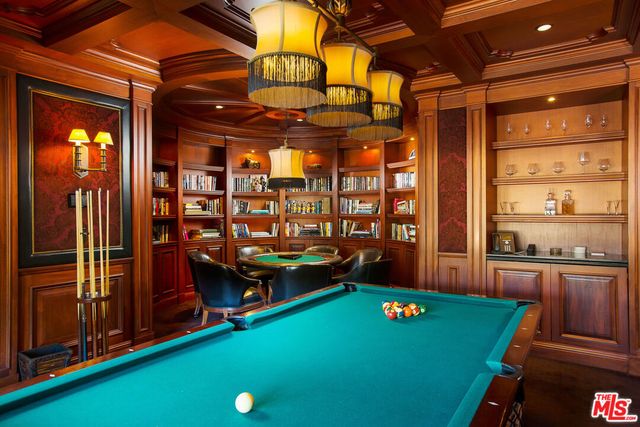 10066 Cielo Drive, Beverly Hills, CA 90210